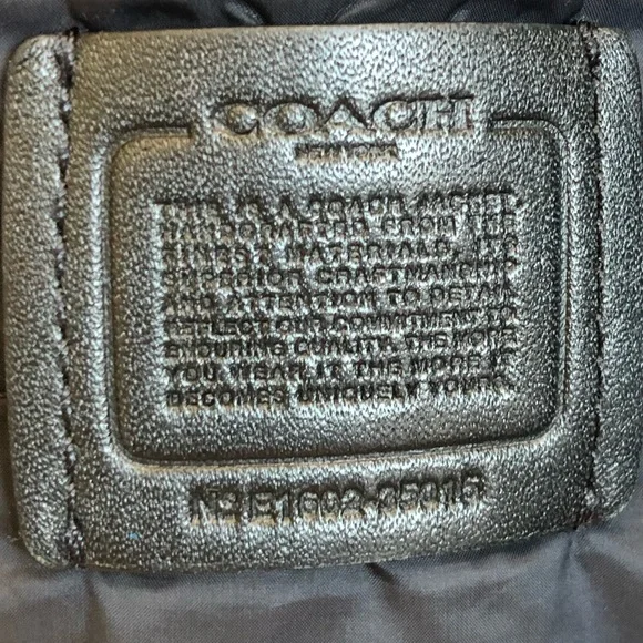 COACH REVERSIBLE JACKET fits like a small